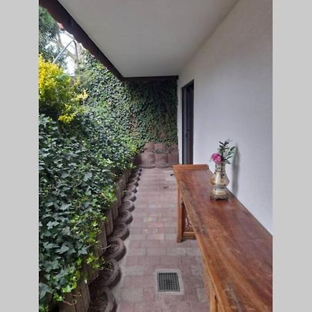 Souterrain Wohnung In Bensheim Exteriér fotografie