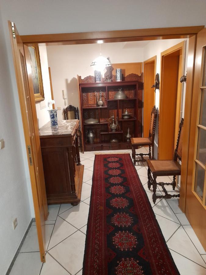 Souterrain Wohnung In Bensheim Exteriér fotografie